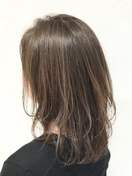 ジュネス 銀座(JYUNESU) オリーブカラー☆ ハイライトグラデーション