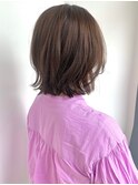 大人の切りっぱなし肩上ボブ
