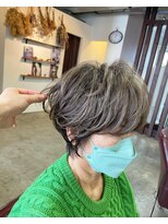 キー(kｅｙ)&nbsp;白髪ぼかしハイライトショート