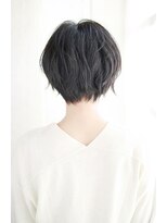 オルテプラスエヌ(horte +n) 20代30代40代　抜けを保って強気なショート【京都駅】