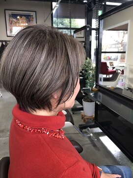 バグジー 黒崎(BAGZY) 白髪改善「ワダカラー」