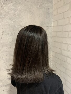 アフィナー(Afinar) シャドールーツ