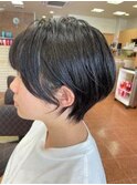耳掛けショートボブ
