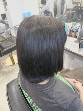 エファッセ 伊奈店(efface) 脱白髪染め×ハイライト×アッシュブラック×ヘルシースタイル