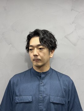 リラン 大宮(Lilan) ダークアッシュ/アッシュブラック/カルマパーマ/ベリーショート