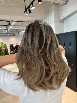 メリー オオサカ(Merly Osaka) 海外balayage