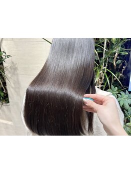 【髪質改善特化サロン】髪の内側から補修する話題の髪質改善トリートメントで、あなた史上最高の美髪へ＊