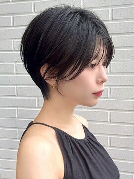 ビューシンサイバシ(VIEW SHINSAIBASHI) 横顔美人×大人ショート