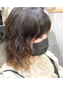 ハイライトカラーくせ毛風ミディアムボブ