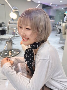 モナバイルーブル(MONA by Louvre) 【MONA名古屋駅/名駅】デザインカラー/ブリーチ/ダブルカラー