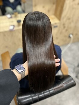ヌープヘアーアイス(NUUP.hair ici)の写真/クセやうねり、広がりも乾かすだけで憧れの美髪へ◎髪質改善付きでダメージレスな自然で柔らかい質感に♪