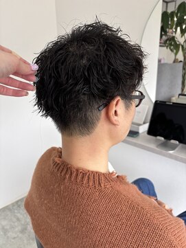 トイロ(toiro) ツイストスパイラルパーマ