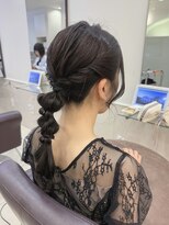 オフ(off)&nbsp;編みおろしヘア|結婚式|お呼ばれ|ヘアセット|ヘアアレンジ