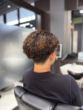 バーバーバー 高坂(BARBER-BAR) ツイストパーマ