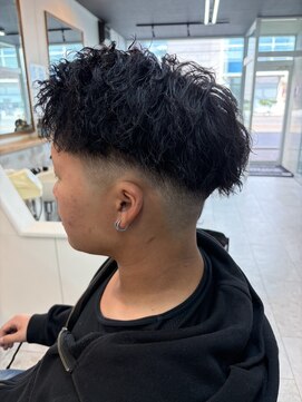 バーバーソーホー(barber SOHO) ツイストパーマ×フェード