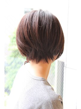 レウナ 外苑前(Reuna) 【３０代・４０代５０代】大人の女性に人気スタイル