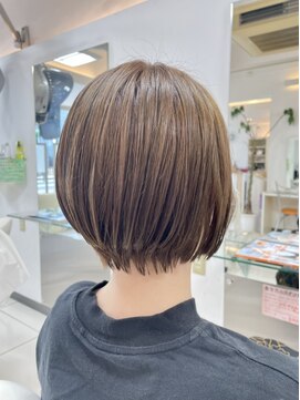 ヘアサロン ティファレス(Hair Salon TIPHARETH) スッキリなショートボブ【30代/40代/50代】