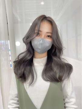 ワールドオーダー 天王寺店(WORLD ORDER) 韓国風　センターパートのレイヤースタイル