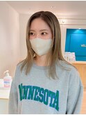 ベージュ×イエローベージュ