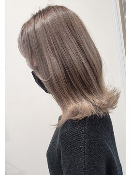 アインス 高田馬場(eins) ハイライトカラー