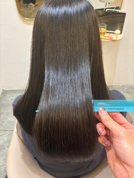 ゴーシェン 稲毛店(Goshen) 艶さらストレート
