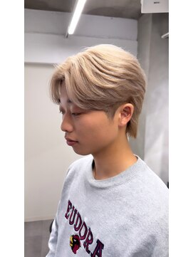 ハイプ 名古屋栄(HYPE) ミルクティーベージュ×センターパート(名古屋/栄/ウルフ)