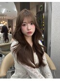 グレージュ//ロングレイヤー//前髪カット