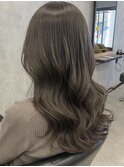 秋のトレンドカラー　オリーブグレージュ