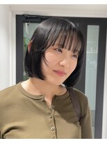 ヨーク(YOKE)&nbsp;【YOKE】顔周りレイヤーカットパツっとボブダークネイビー