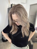 ホープ(hope)&nbsp;ミルクティーグレージュ/レイヤー/海外風レイヤー/大阪梅田