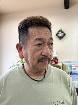 【カット2,000円】メンズにも好評◇丁寧×スピーディ♪買い物ついでに立ち寄るのもOK！お手頃価格です☆