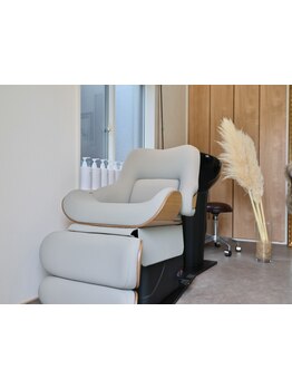 【マンツーマン×ヘッドスパであなただけの極上空間を体感♪】日頃の自分へのご褒美に是非お試し下さい♪