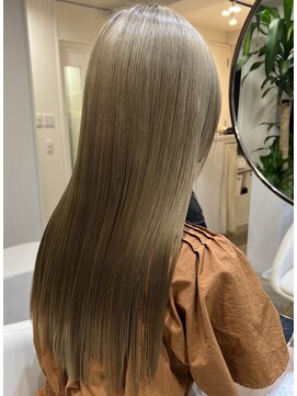 レア 表参道(L'ea) 大人ガーリーダークアッシュ似合わせカットミディアムレイヤー