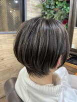 プランツヘアー&nbsp;ハイライトショート　白髪ぼかし