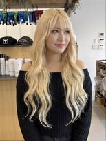 チオ(Chio)&nbsp;【富山】圧倒的透明感のホワイトブロンド×極上ロングUP