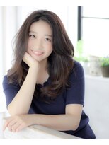 ニーケ 池袋 池袋西口(nike)&nbsp;ふんわりカールセミディー(池袋/池袋西口/池袋/池袋/池袋/池袋)