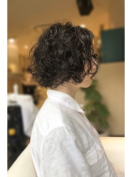 シアン 栄店(CYAN.) ボブ×パーマ×根元からしっかりパーマ