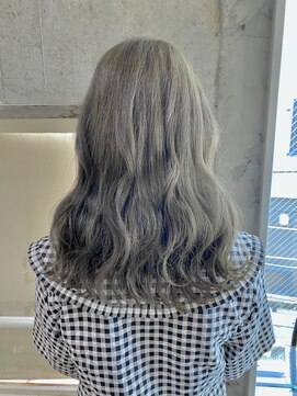 サロンドミルク 原宿(salon de MiLK) カーキシルバー