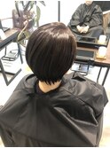 ショートボブ