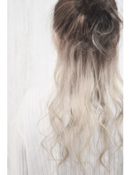 ホワイト 梅田(white) *インナー*ことりベージュ