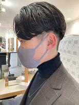 エリマ 調布(elima)&nbsp;ナチュラルセンターパート/韓国マッシュ/メンズモード/刈り上げ