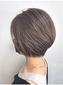 ハイライトいかしてショートスタイル