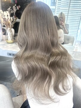 エルバイラビス 大宮(elu by lovis) 《Kanna》ミルクティーベージュ/韓国/グレーべージュ/フルバング