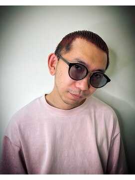 デザイニングヘアードゥ(designing hair Deux) おしゃれボウズ