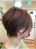ショートヘア