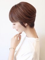アイ(I.)&nbsp;【 Ｉ. 】30代からの襟足すっきり前下がりショートボブ　川口