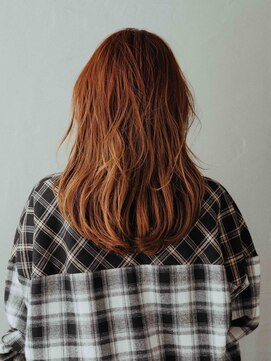 フランズ いわき(FLUNS) デザインカラー/レイヤーカット/ウェットヘア/オリーブベージュ