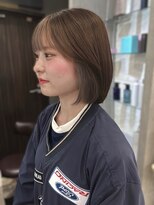 ジルバイジゼル(JILL by GiseL)&nbsp;ミディアム　ボブ　インナーカラー　ブラウンカラー　10代20代