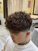 グルーマーズトウキョウ(GROOMER/S TOKYO) ライトブラウン×スペインカール