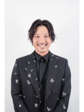 スタイリスト 伊藤 貴博  髪質改善/似合わせカット/縮毛矯正/白髪ぼかし